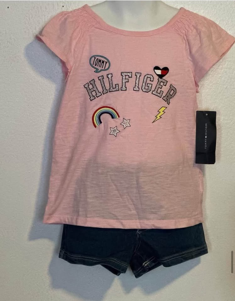 GIRLS SHORTS SUIT(2PC) SIZE:6 PRICE :$50 BRAND :TOMMY HILFIGER - photo 2