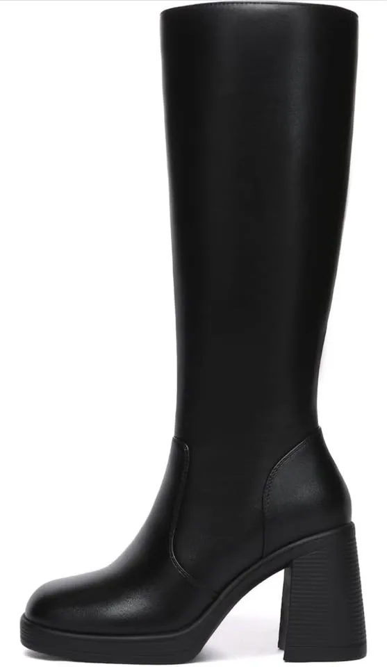 Athlefit Knee High Platform Boots – Size 8 (Black) image indicator(2)