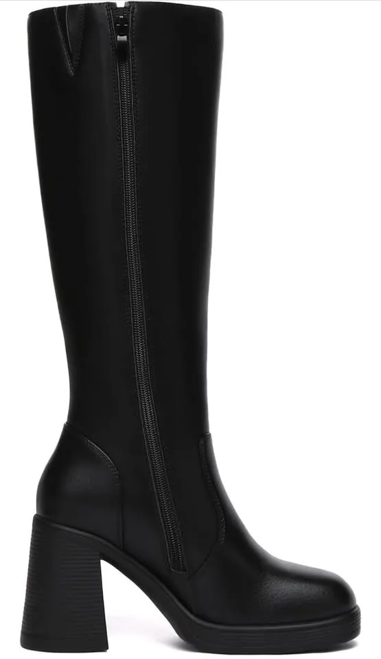 Athlefit Knee High Platform Boots – Size 8 (Black) image indicator(3)
