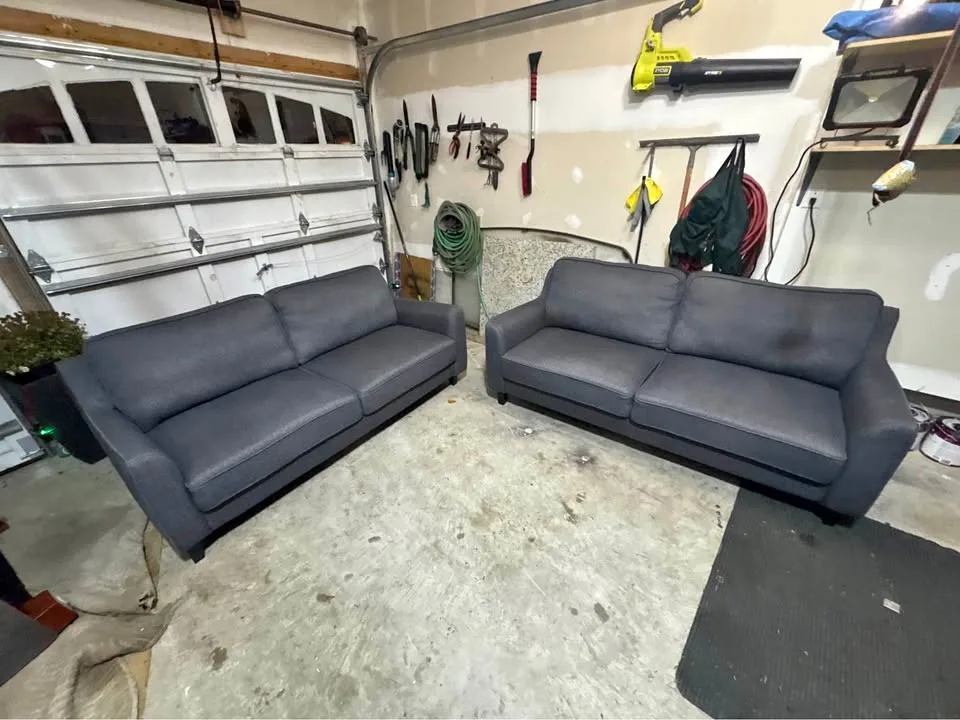 FREE DELIVERY✅ LOVE SEAT / SOFA / COUCH SET (2) • GREAT COND
