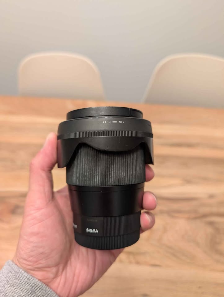 Sigma 16mm F1.4 DC DN for Sony E-mount - photo 2