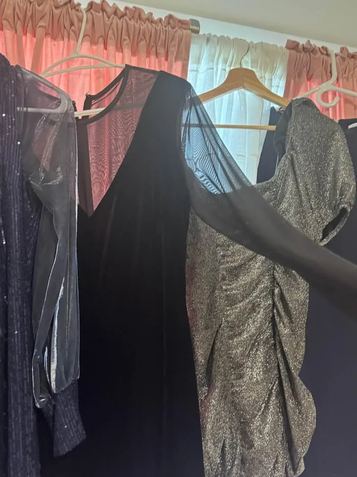 Woman Dresses size M, L (plz read description ) image indicator(2)