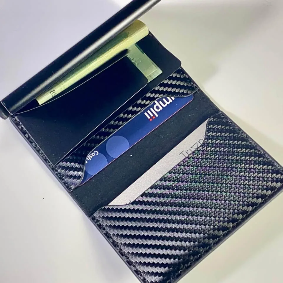 Compact minimalist men’s wallet RFID Blocker image indicator(2)