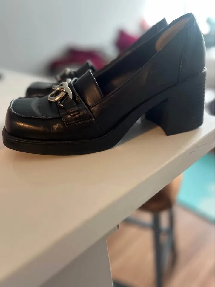 Vintage 90s loafers platform Mary Jane shoes size 8-8.5 image indicator(3)