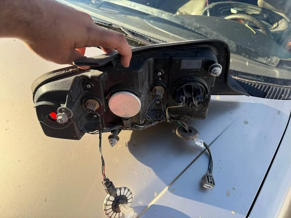 Mustang gt taillight image indicator(4)