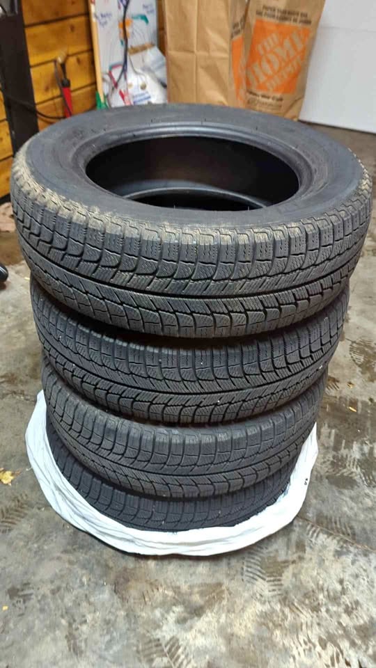 Michelin X-ICE 195/65R15 Winter tires