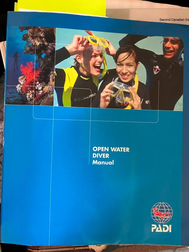 Textbooks - Psychology, OREA, Personal Training, PADI + image indicator(8)