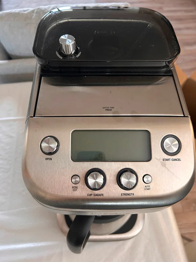 Breville Coffee Maker w/ Grinder BDC650 image indicator(3)