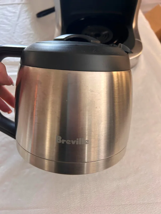 Breville Coffee Maker w/ Grinder BDC650 image indicator(6)
