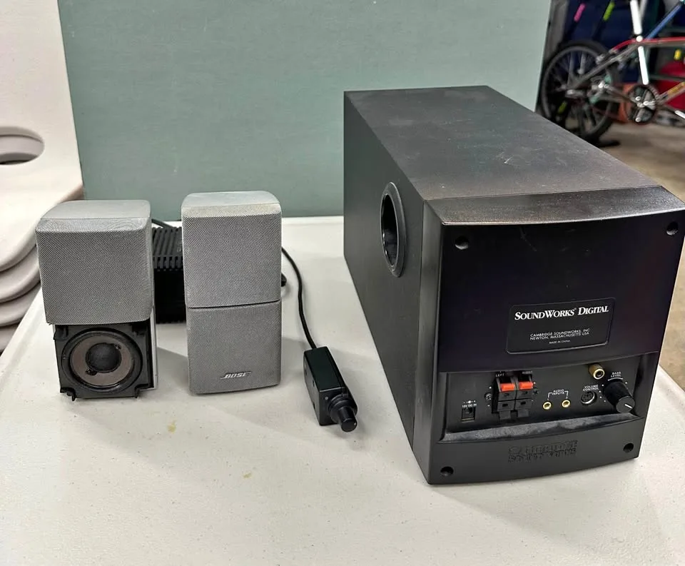 Cambridge Soundworks Digital Sub with Bose Speakers - sounds gre
