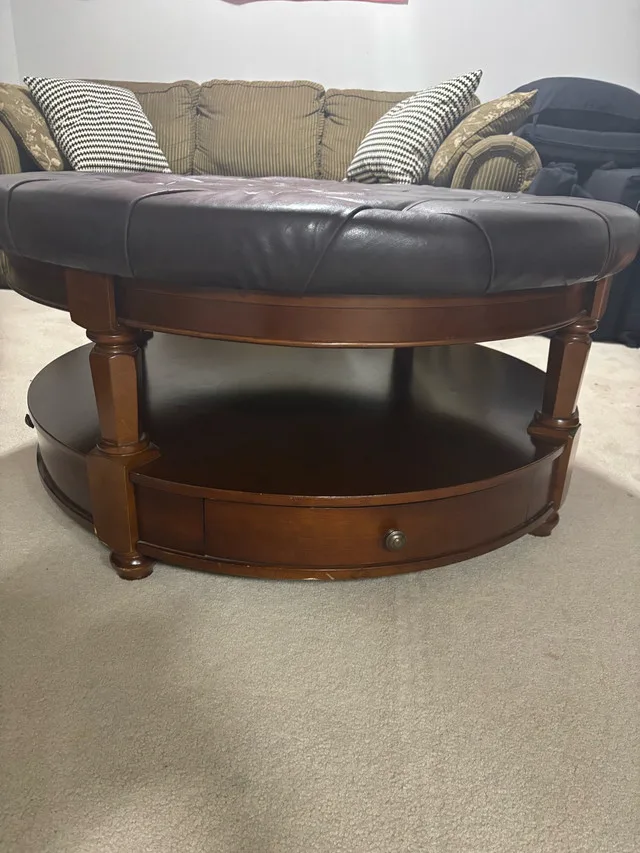 Wood and leather round coffee table image indicator(2)