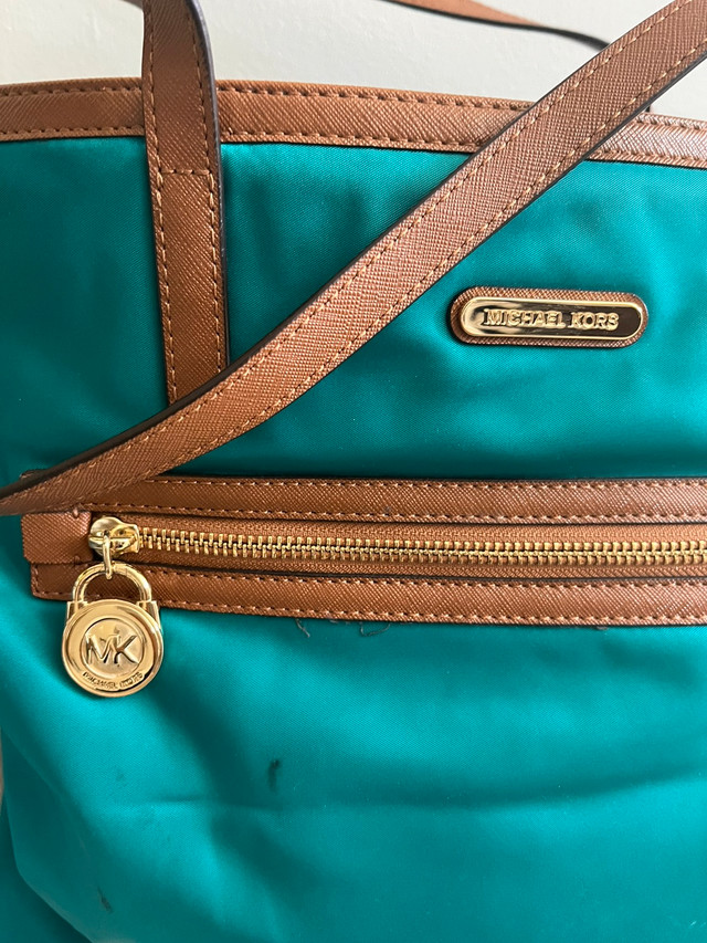 Used authentic Michael Kors tote bag -$50 - photo 3