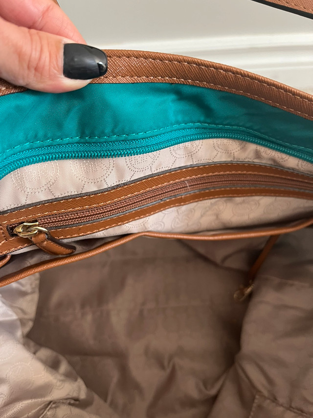 Used authentic Michael Kors tote bag -$50 - photo 5