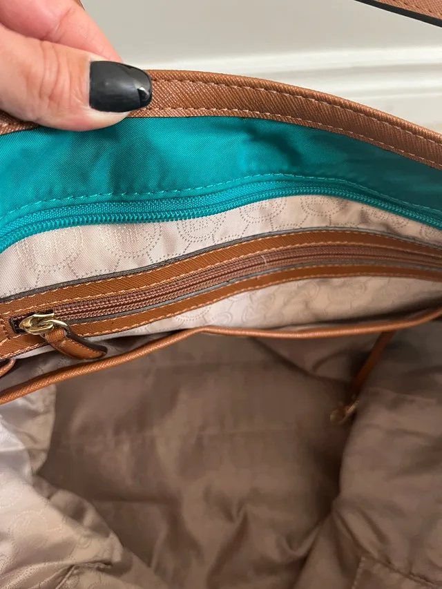 Used authentic Michael Kors tote bag -$50 image indicator(5)