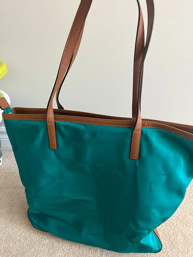 Used authentic Michael Kors tote bag -$50 image indicator(6)