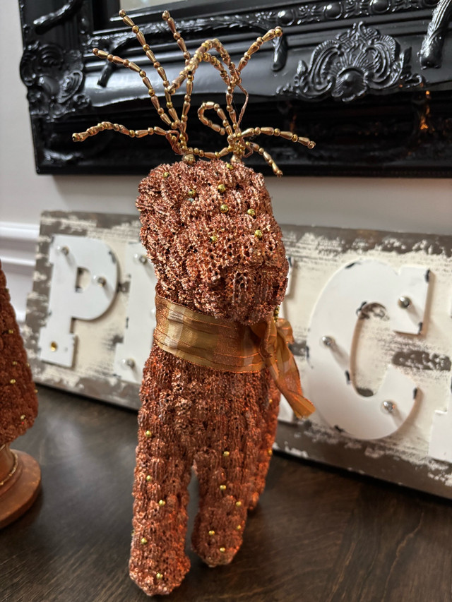 Beautiful holiday decor - Rose gold beaded Tree and deer set - photo 3
