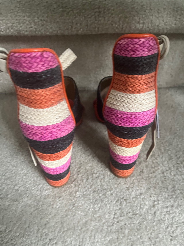 NWT Women’s Zara colourful sandals -  6 1/2 - $35 - photo 4