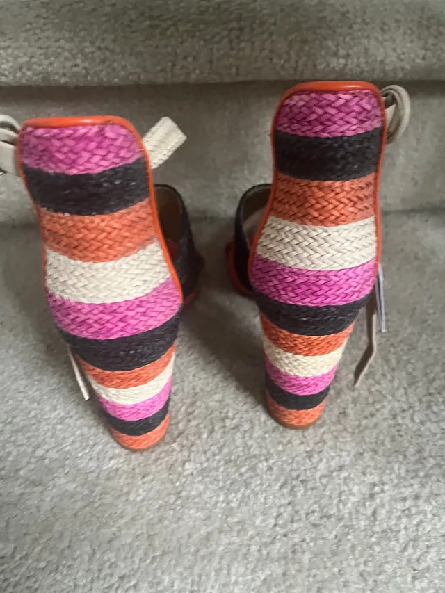 NWT Women’s Zara colourful sandals -  6 1/2 - $35 image indicator(4)