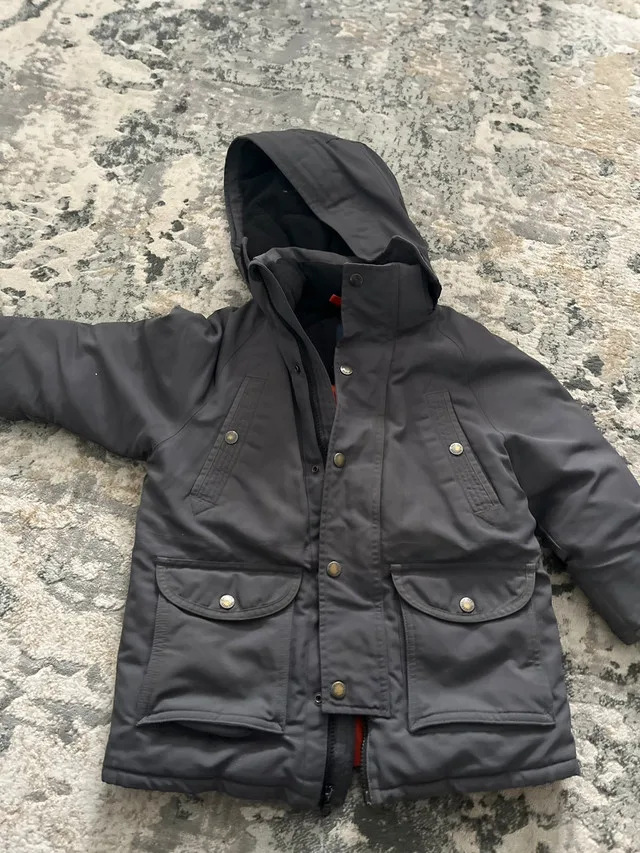 Boys Gap grey winter puffer coat size xs -$25 thumbnail