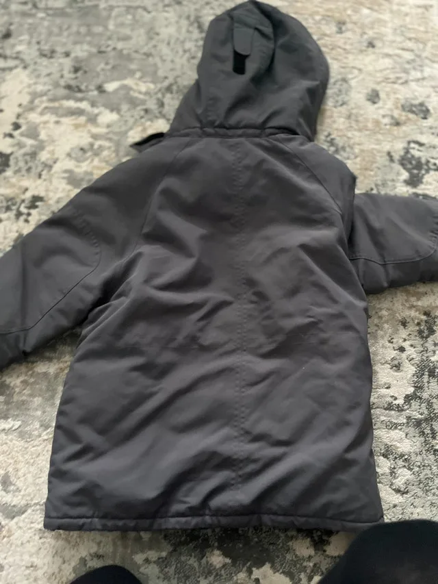 Boys Gap grey winter puffer coat size xs -$25 image indicator(4)