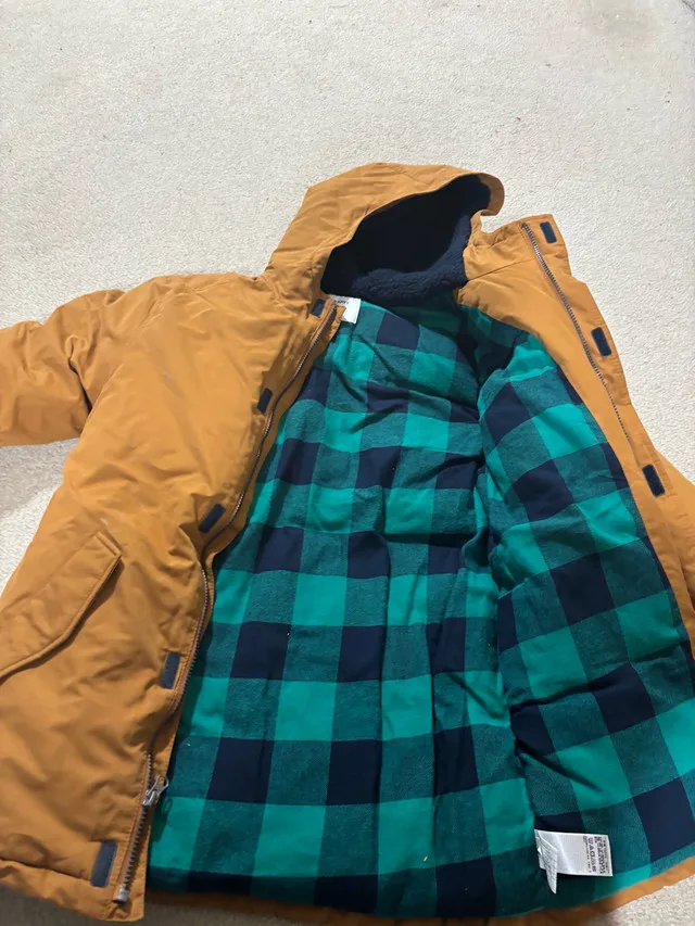 New with tags kids Old navy winter parka XL- $50 image indicator(4)
