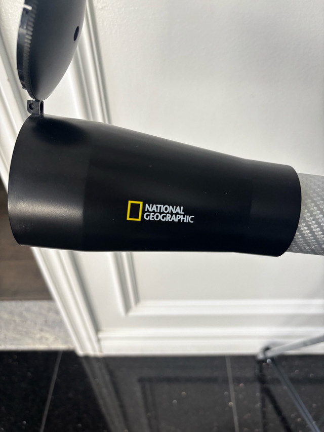 new in box National Geographic Deluxe Adventure Set -$80