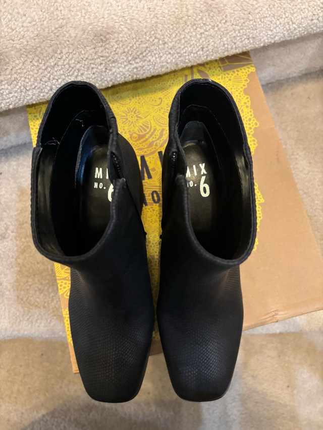 BNIB Women’s Mix No.6 black booties size 7.5 -$50 - photo 5