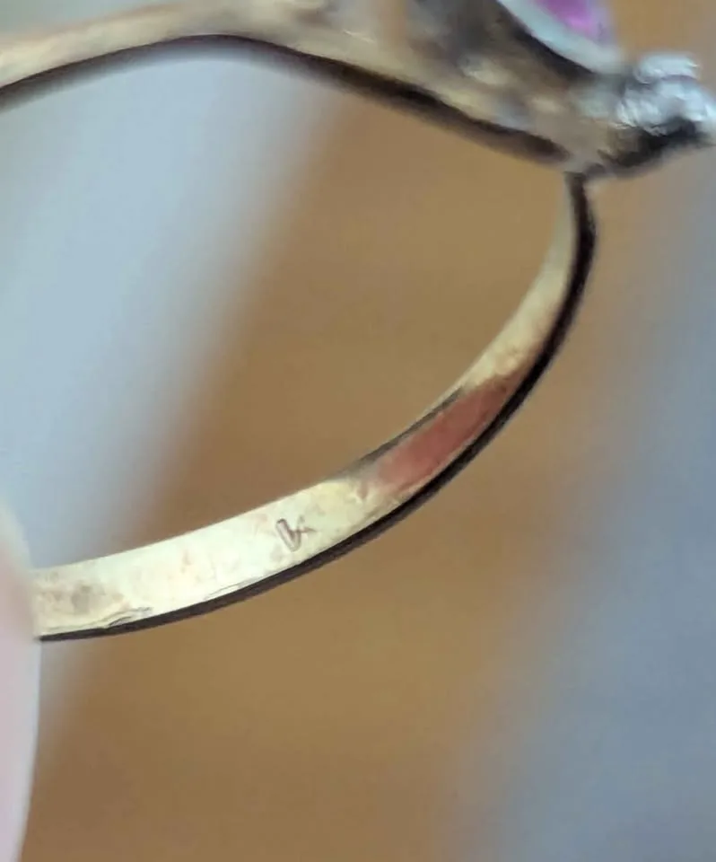 Vintage 10k Gold Ring Diamonds & Bezel set Ruby image indicator(5)