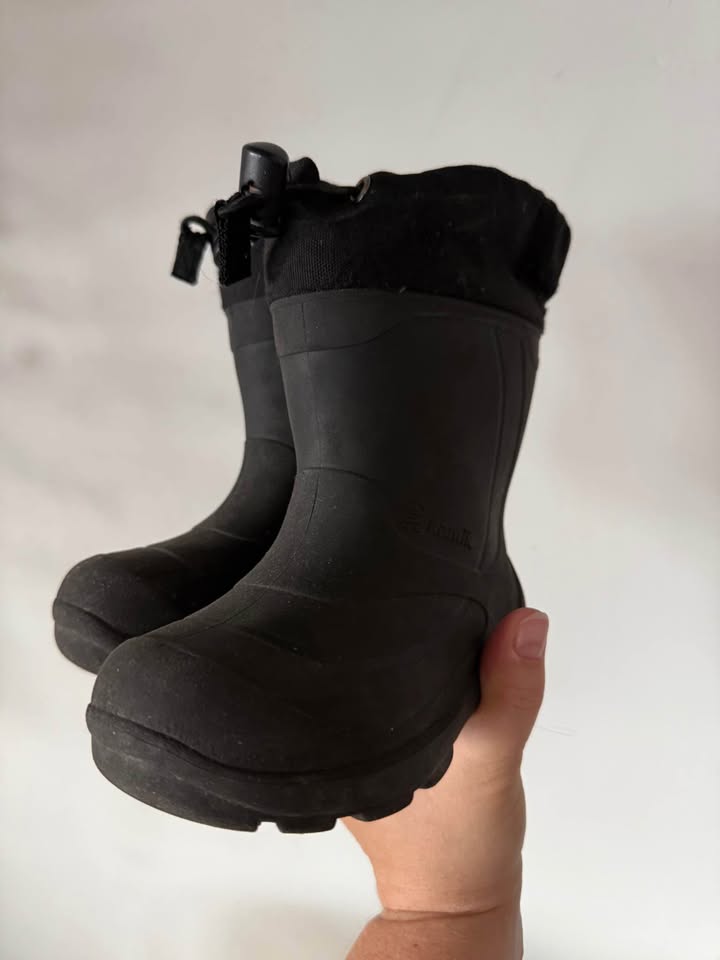 Kamik Snobuster Toddler Winter Boots - size 8T - photo 2