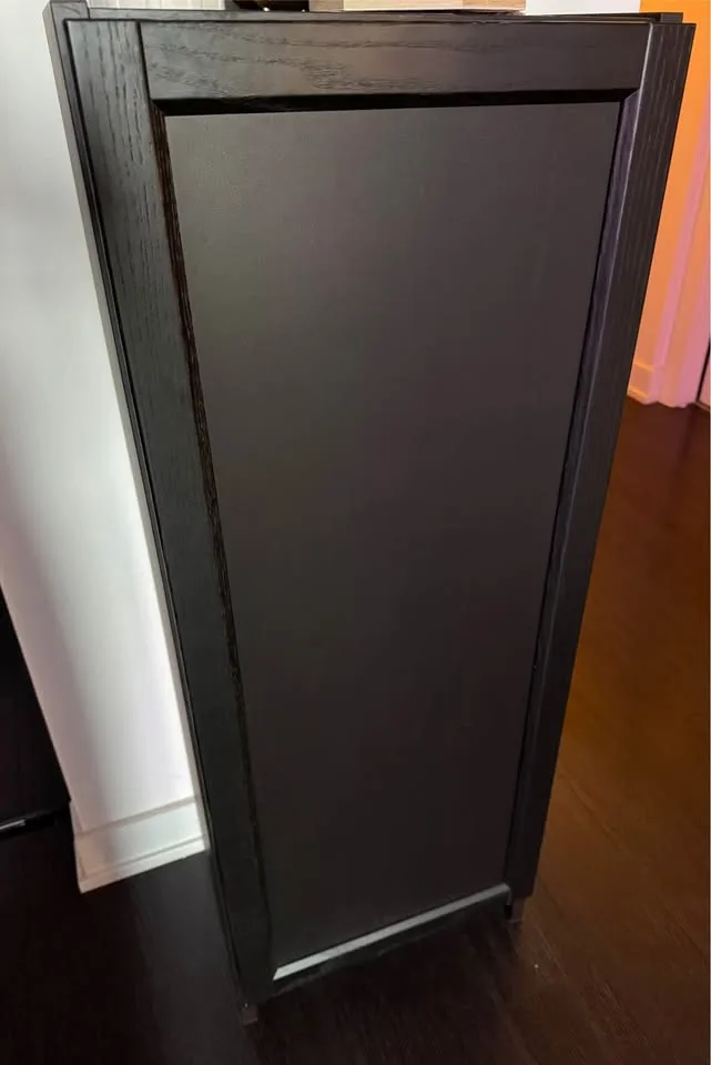 2 Billy bookcase ( No damages )