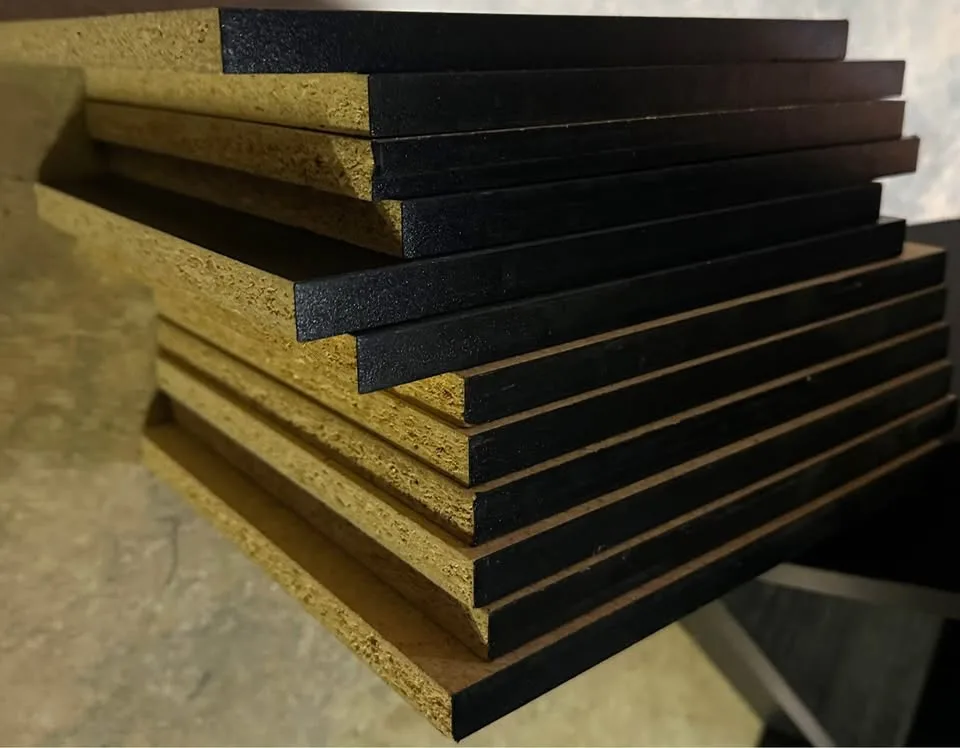 Tower Shelves image indicator(3)