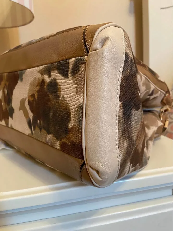 COACH Madison Phoebe Shoulder Bag, in Floral Camo. NWOT image indicator(10)