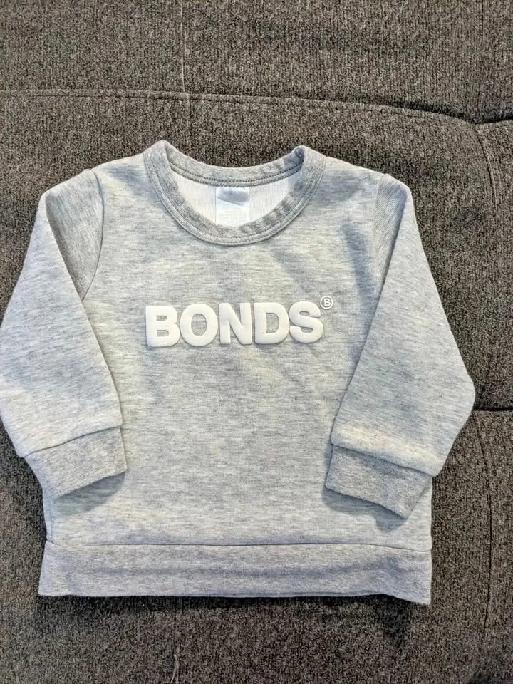 Bonds sweater 6-12 months excellent condition