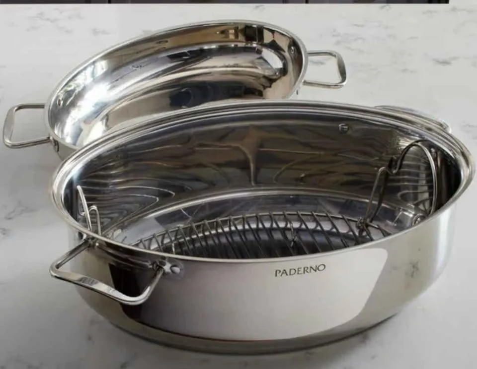 60 % Off NEW Roaster Oven & Pan 16.5" PADERNO image indicator(2)