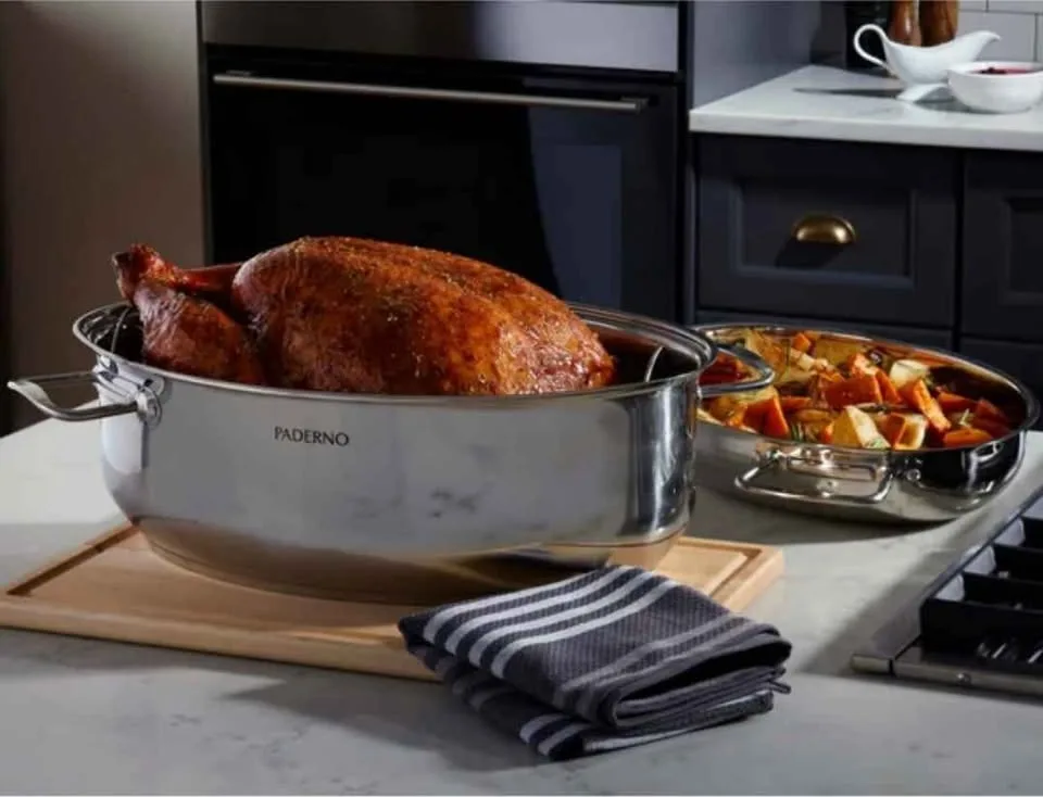 60 % Off NEW Roaster Oven & Pan 16.5" PADERNO image indicator(7)