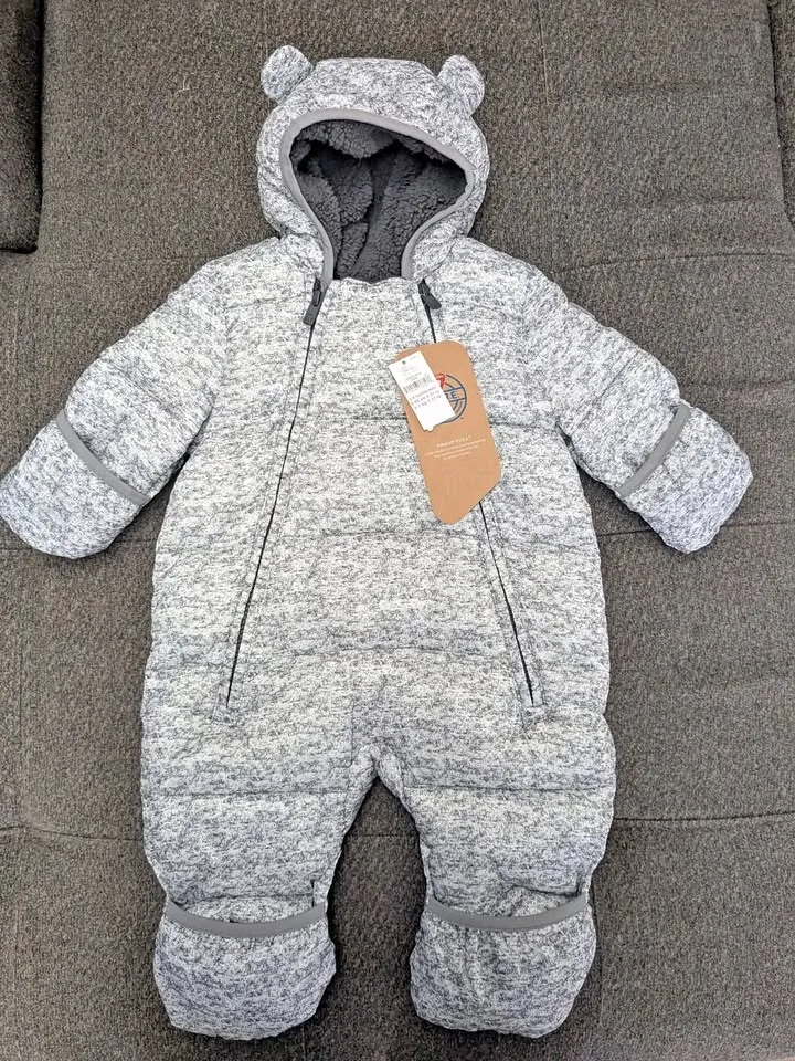 Baby Gap puffer suit 0-6 months new with tags