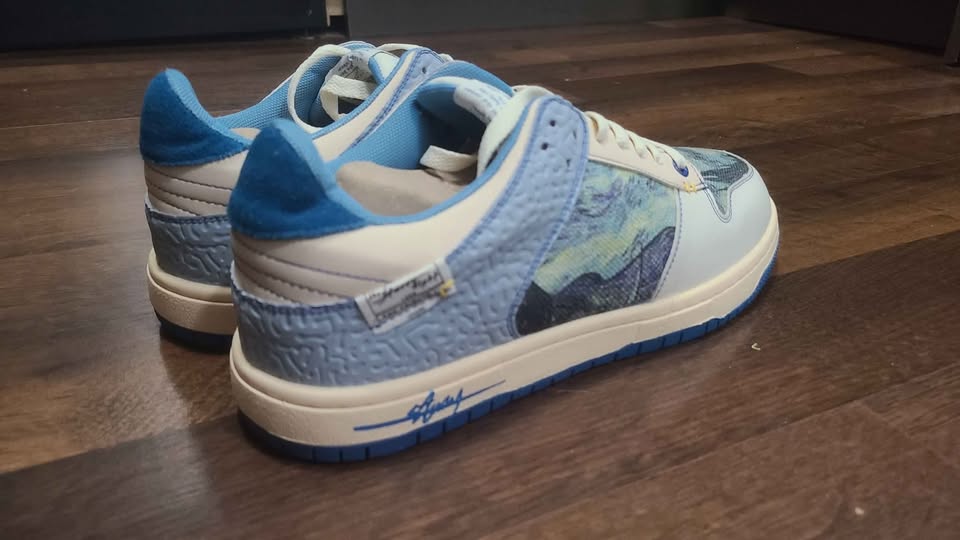 Van Gogh Starry Night inspired sneakers - photo 2