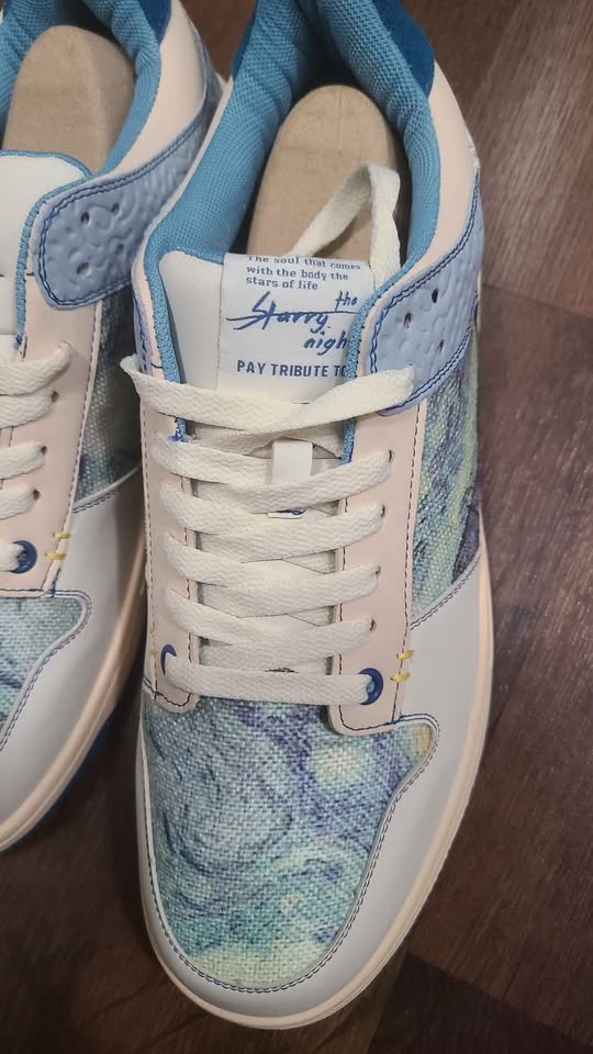 Van Gogh Starry Night inspired sneakers - photo 4