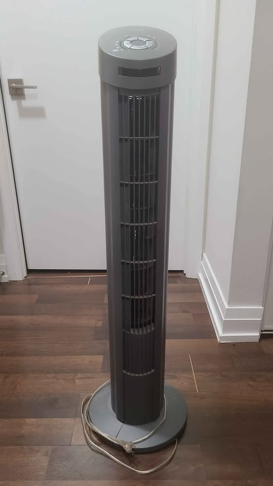 Seville Classics Tower Fan - photo 2