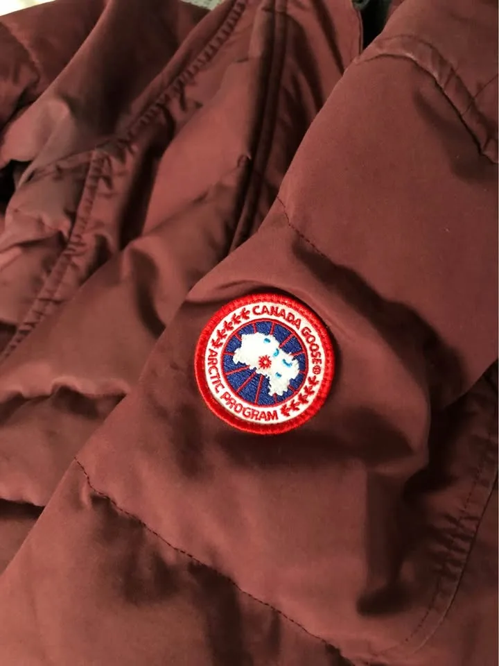 Women’s Canada Goose Jacket Lorette Parka Medium image indicator(3)