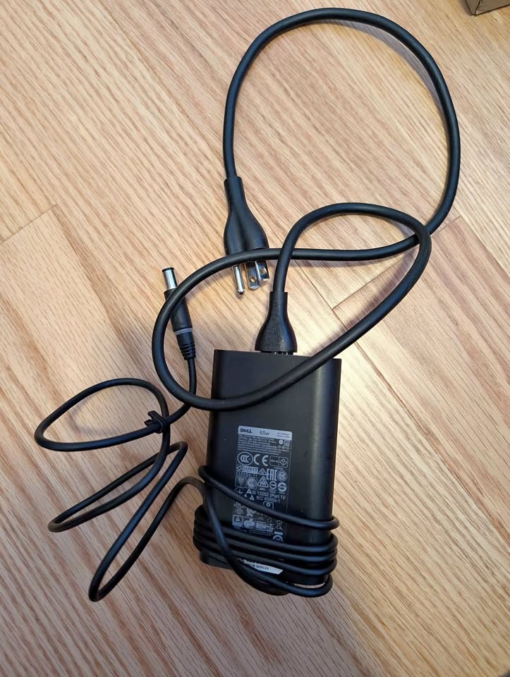 Dell Laptop Charger Barrel Style 65W