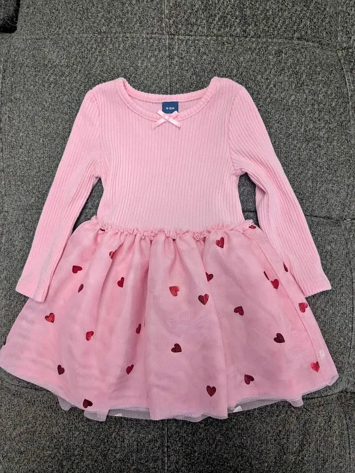 Old Navy baby 6-12 months dress excellent condition