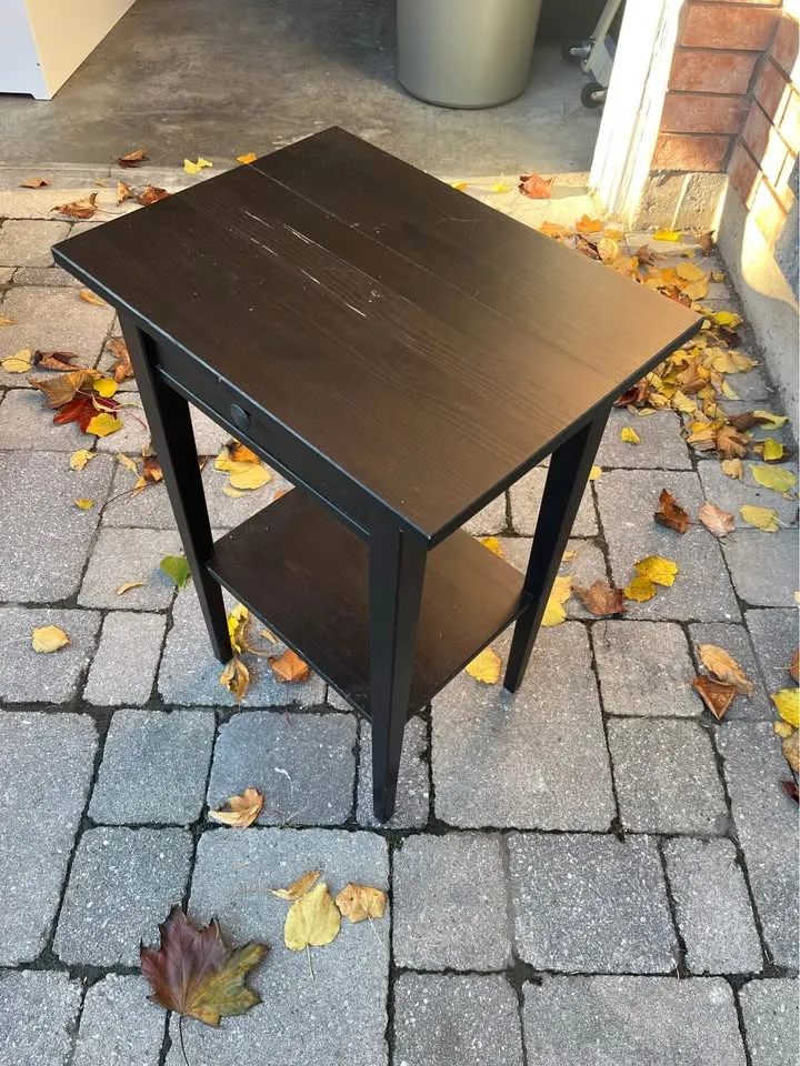 IKEA Hemnes night stand image indicator(2)