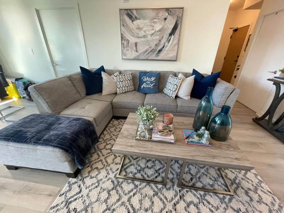 Sectional sofa image indicator(2)