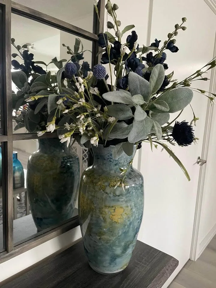 Blue and grey decor - read description bellow for pricing image indicator(9)