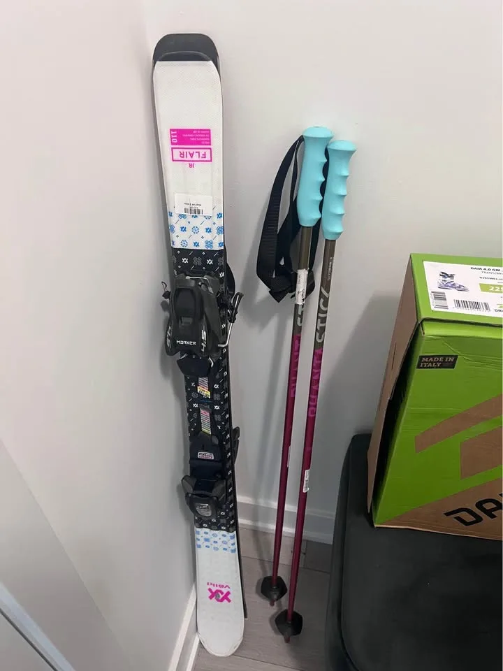 Ski 🎿 for youth size 4 image indicator(3)