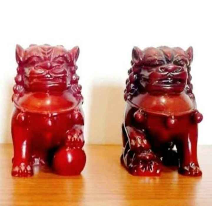Handmade Chinese Foo Fu Dogs Cannabar Red Resin Sculptures - photo 2
