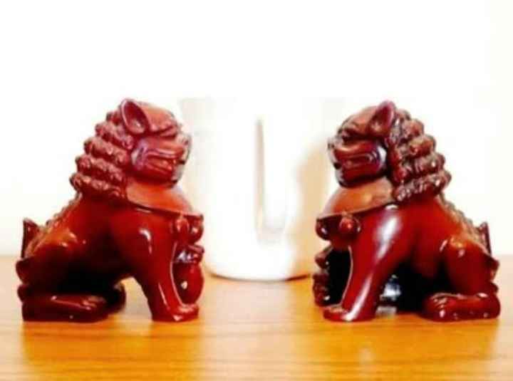 Handmade Chinese Foo Fu Dogs Cannabar Red Resin Sculptures - photo 4
