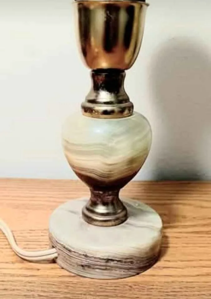 Vtg Polished Hand Carved Onyx Marble & Leather Lamp Shade image indicator(2)