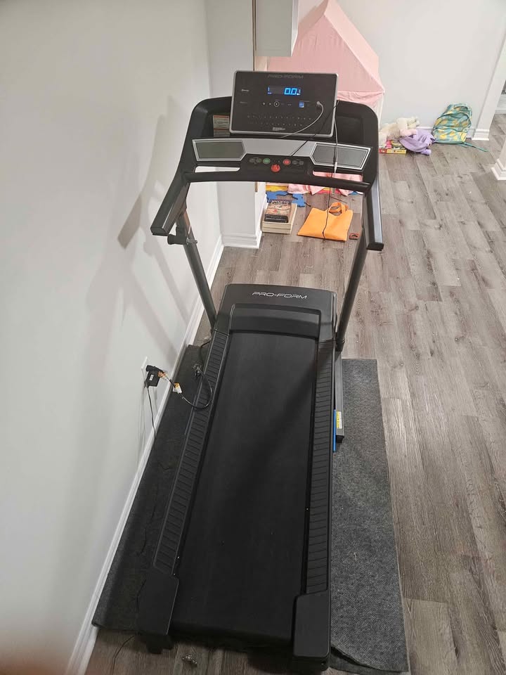 ProForm Sport 3.0 Treadmill - photo 3